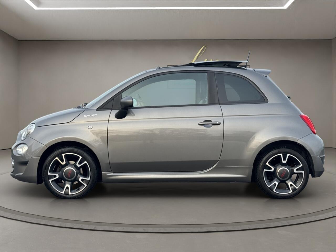 Fiat 500 1.0 Hybrid Sport 2022 GRIJS | Leder | Panorama schuifdak | Displ