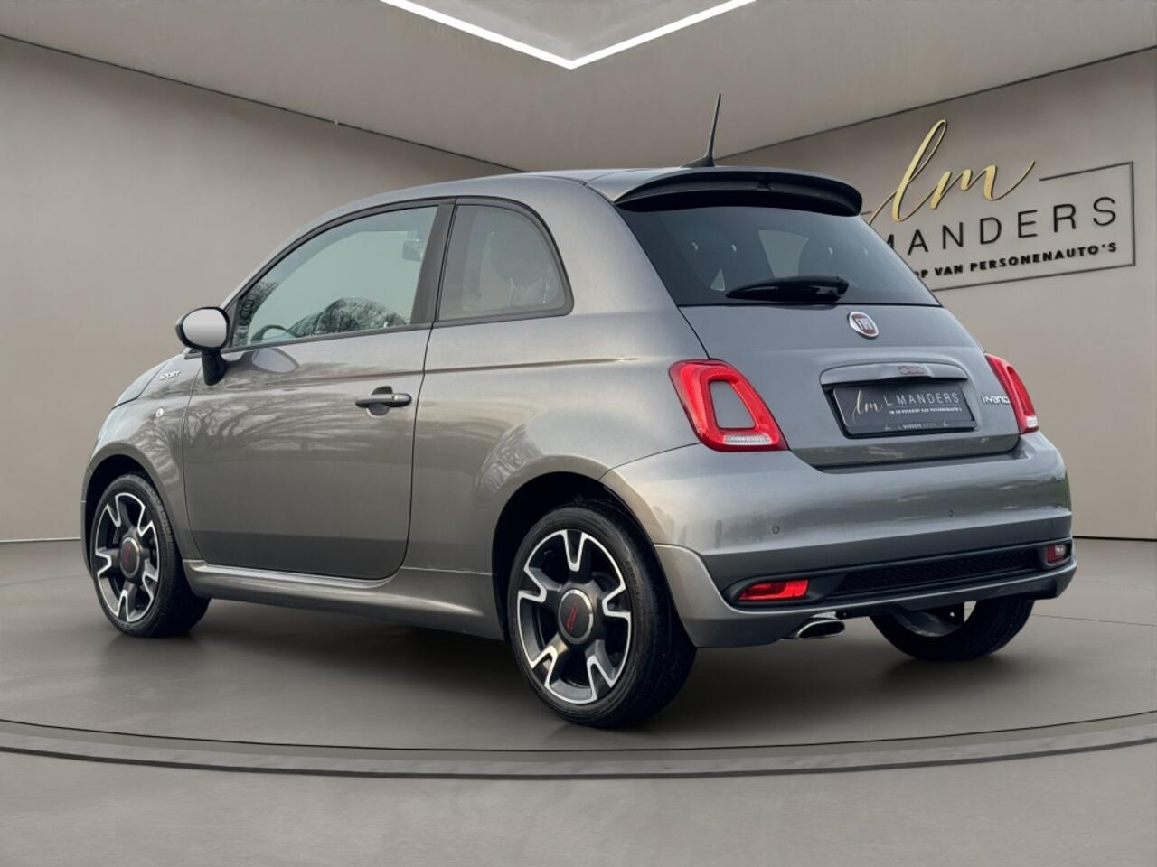 Fiat 500 1.0 Hybrid Sport 2022 GRIJS | Leder | Panorama schuifdak | Displ