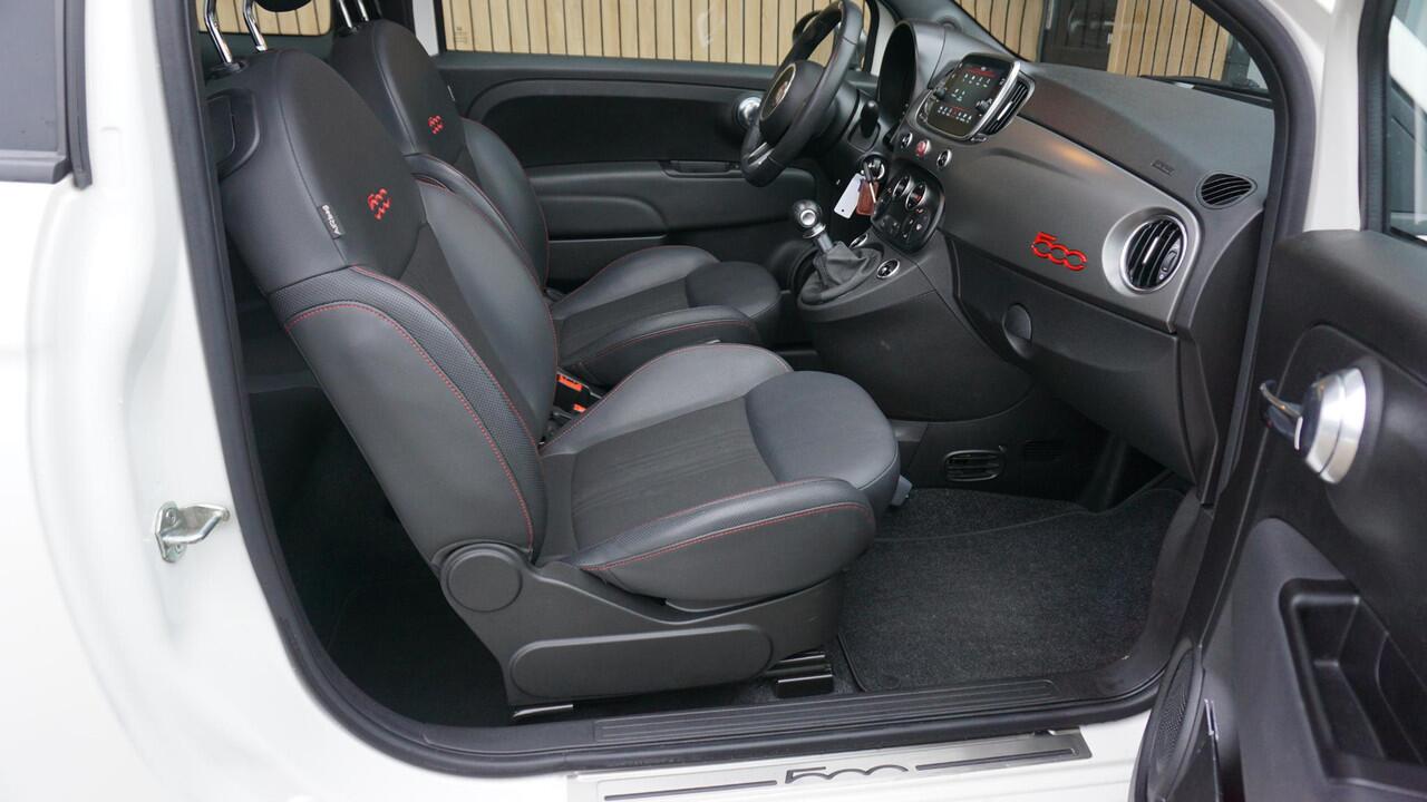 Fiat 500 1.0 70pk 3Drs Hybrid Sport Schuif/kantel Panoramadak Sportstoelen 16inch LM Virtual *NL auto* 40842km!