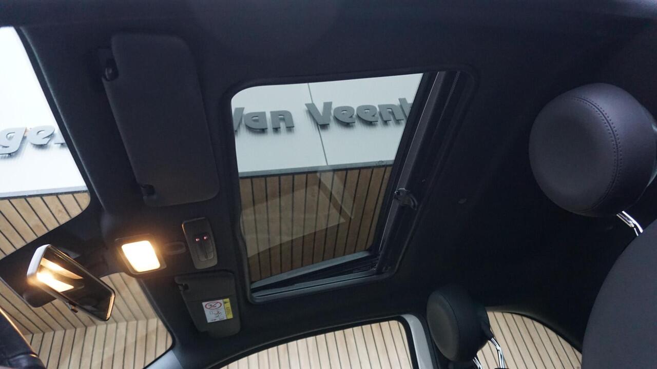 Fiat 500 1.0 70pk 3Drs Hybrid Sport Schuif/kantel Panoramadak Sportstoelen 16inch LM Virtual *NL auto* 40842km!