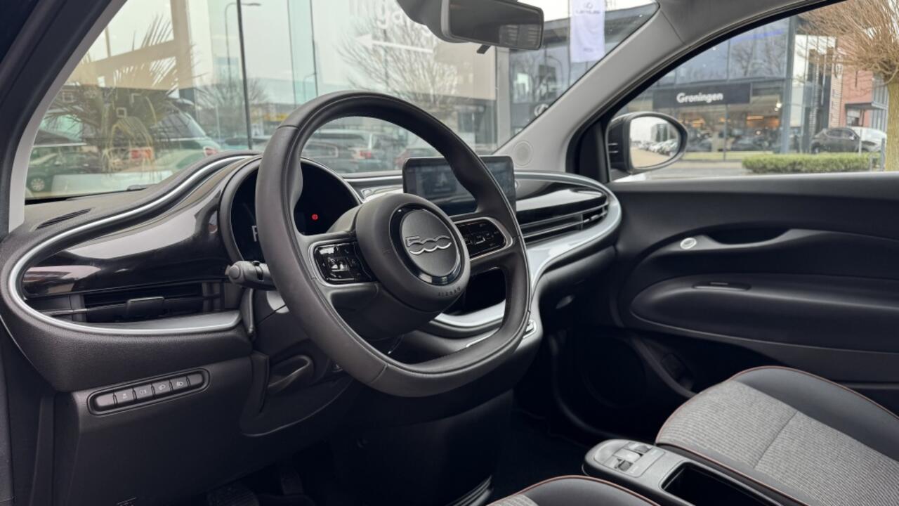 Fiat 500 Urban 42 kWh | Navi | Cruise | Airco
