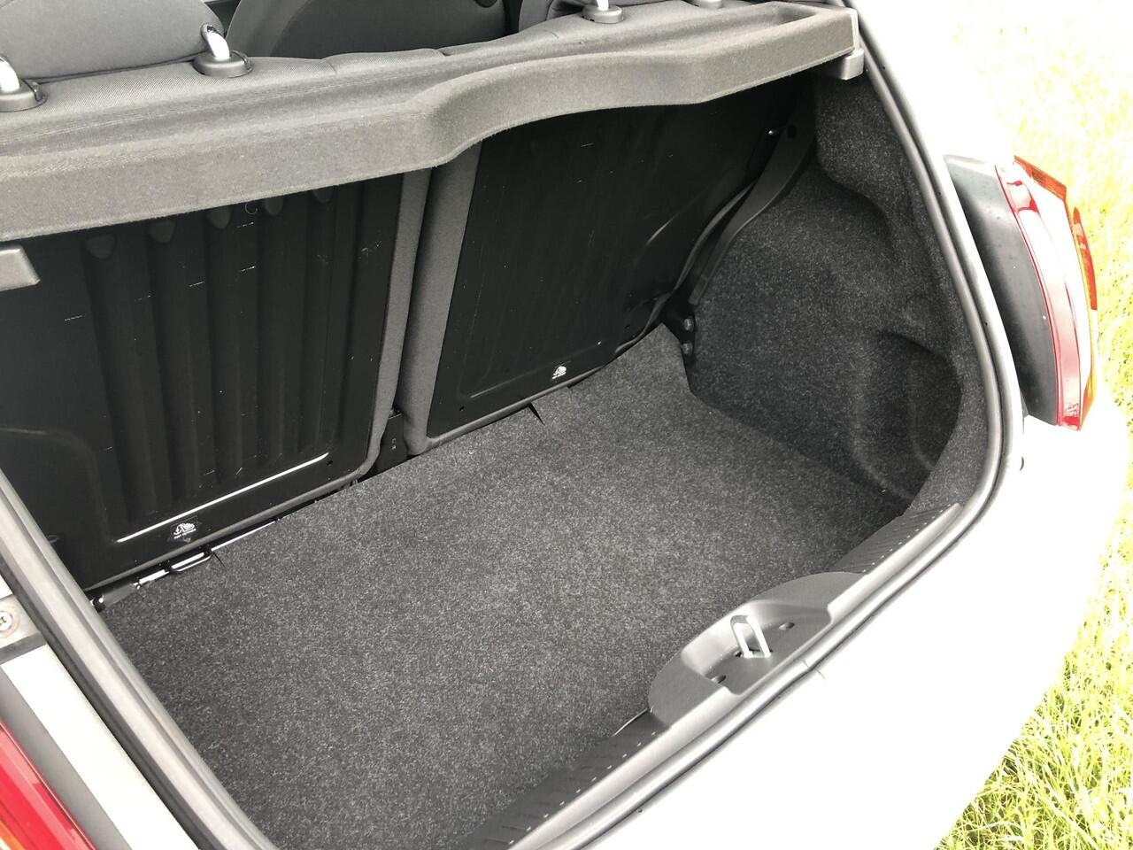 Fiat 500 1.0 Hybrid Dolcevita NAVI|CLIMATE|APPLE/ANDROID|PDC|16"