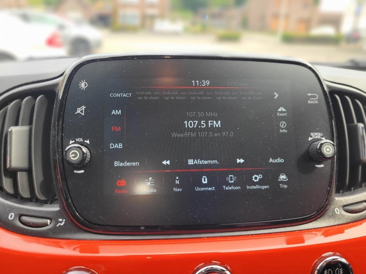 Fiat 500 1.0 HYBRID DOLCEVITA