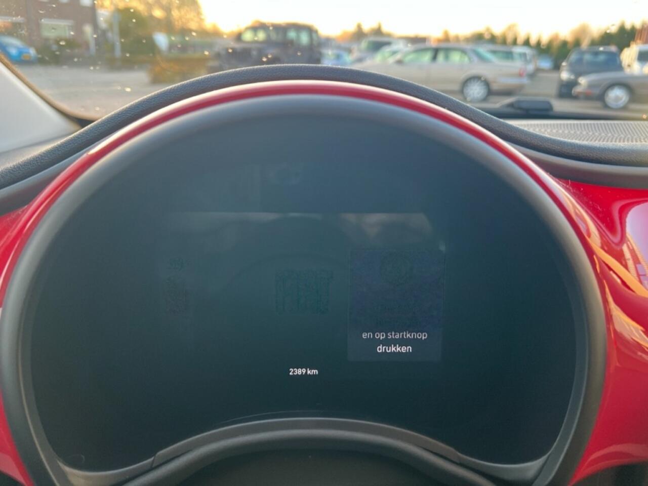 Fiat 500 RED 24 KWH / 165km bereik 2.375km NAP 1e eigenaar #NIEUWSTAAT