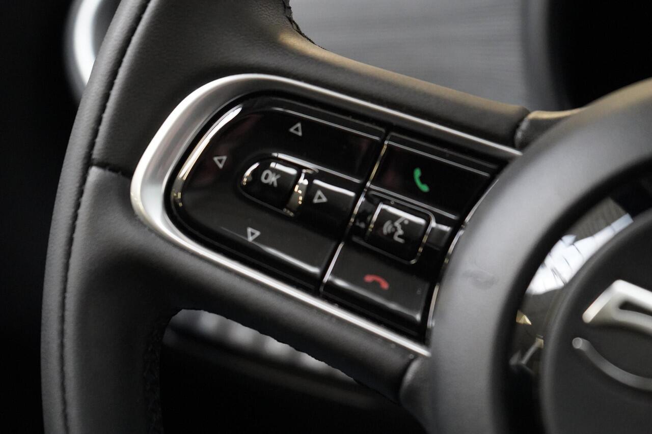 Fiat 500 Icon 42 kWh | SoH 93% | Panoramadak | Keyless | Achteruitrijcamera | Navigatie