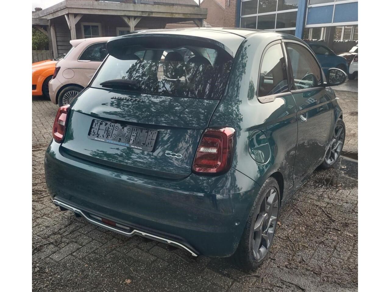 Fiat 500 E-2023- Uniek-Special- Abarth Look-Spring Sale Korting