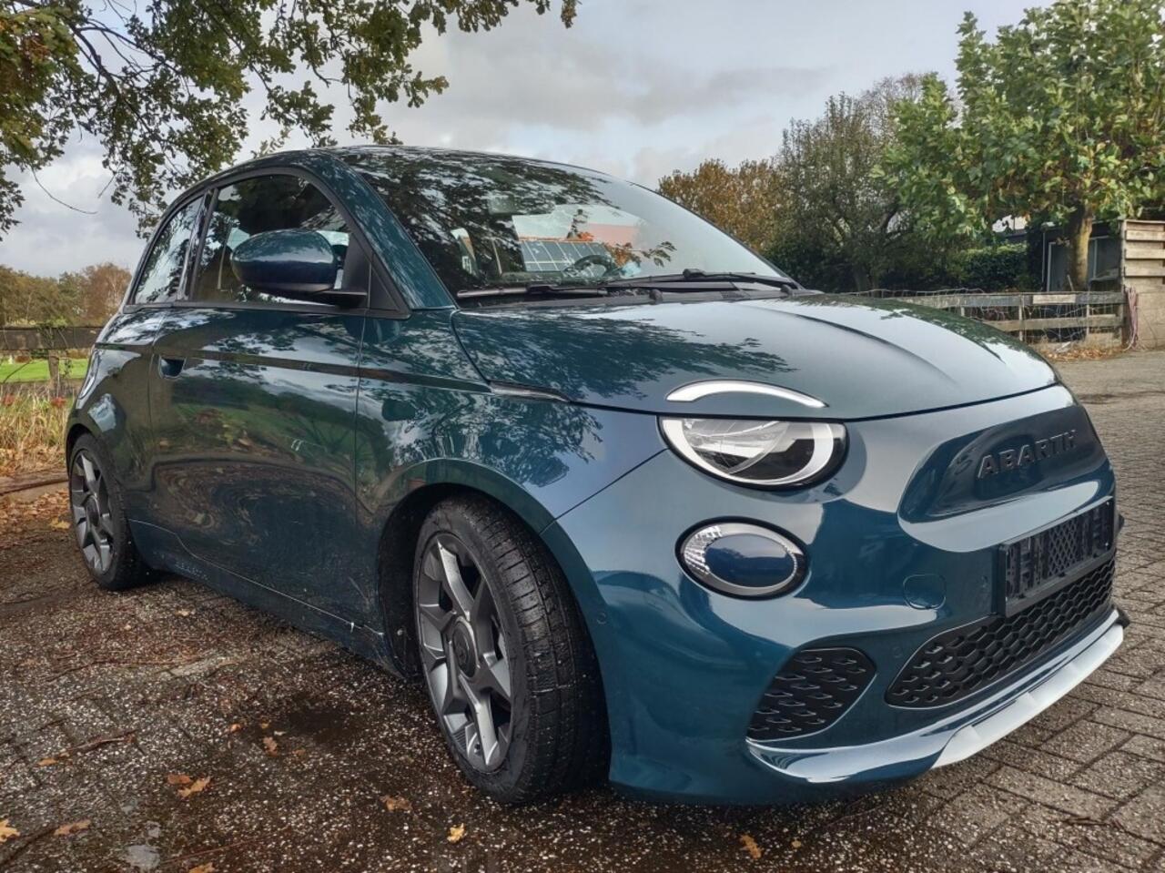 Fiat 500 E-2023- Uniek-Special- Abarth Look-Spring Sale Korting