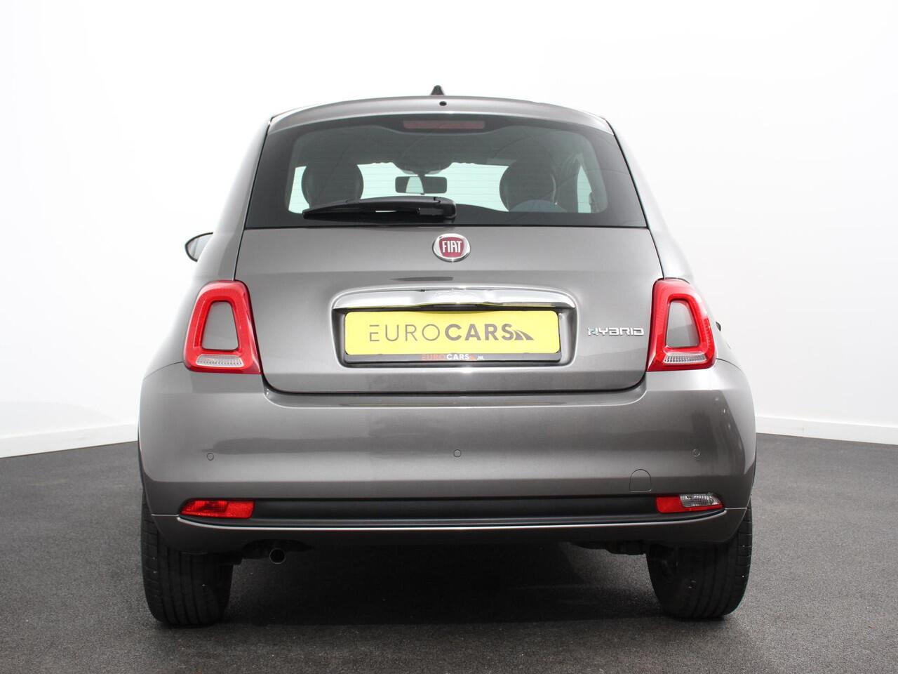 Fiat 500 1.0 Hybrid Club | Navigatie | Apple Carplay / Android Auto | Airco | Cruise Control | Parkeer sensoren | Dab