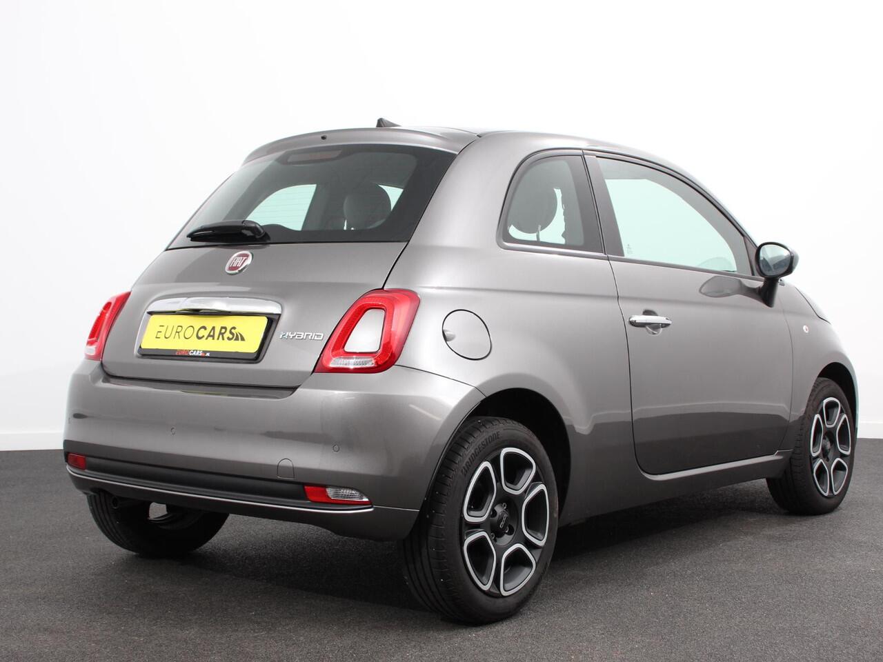 Fiat 500 1.0 Hybrid Club | Navigatie | Apple Carplay / Android Auto | Airco | Cruise Control | Parkeer sensoren | Dab