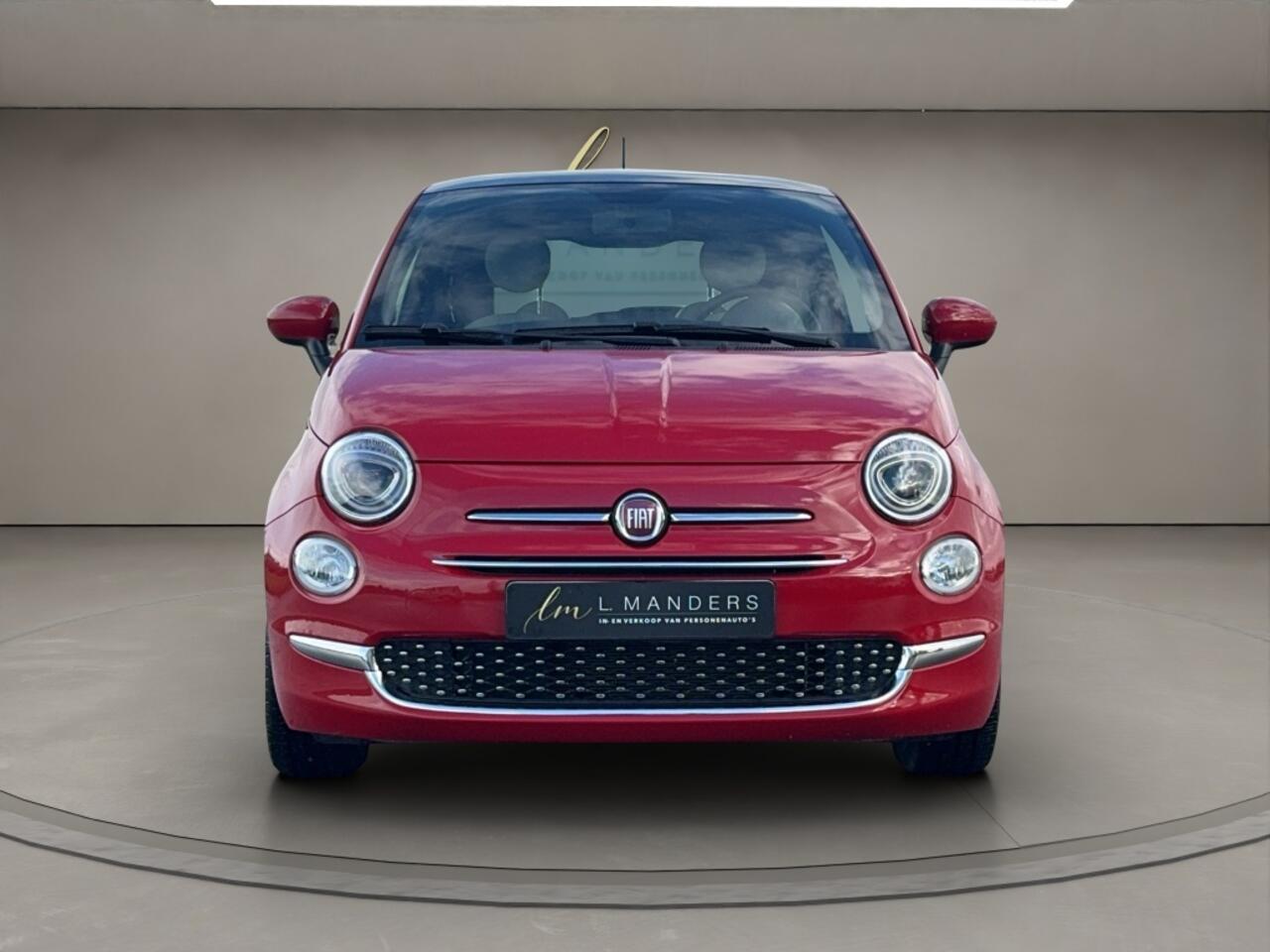 Fiat 500 1.0 Hybrid Dolcevita 2023 ROOD | Panoramadak | Apple CarPlay