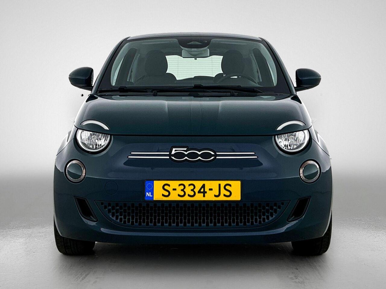 Fiat 500 Icon 42 kWh | Climate Control / ECC | Licht metalen velgen 16 inch | Cruise control | Navigatie |