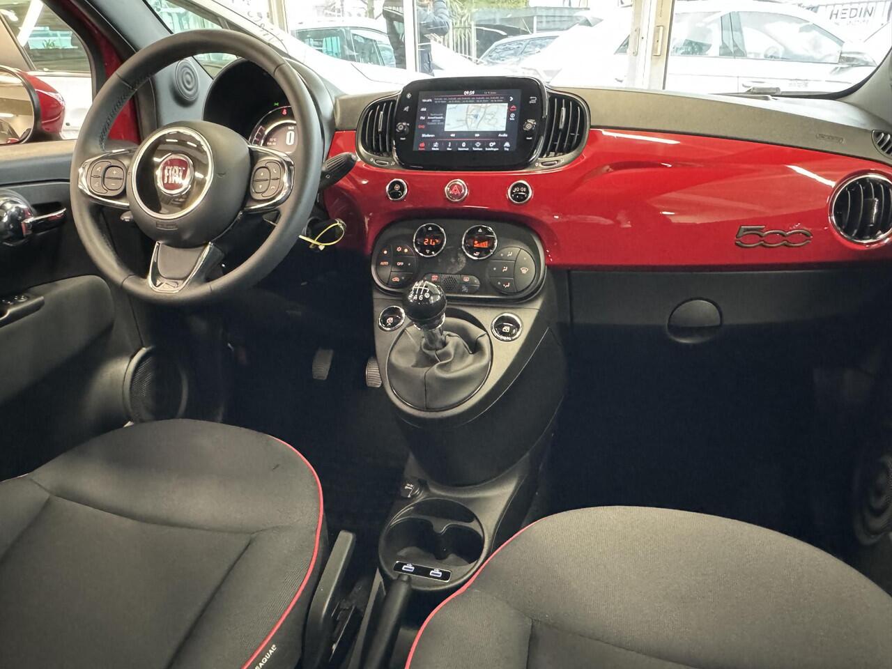 Fiat 500 1.0 Hybrid RED | Cruise | Pano | Parkeersensoren achter | ACC | Red edition | LM velgen | ( Vestiging - Nieuwegein )