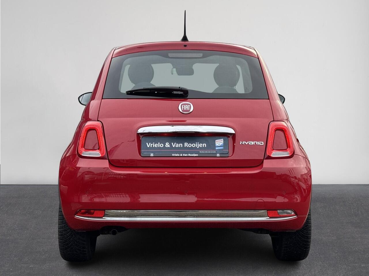 Fiat 500 1.0 Hybrid RED | Cruise | Pano | Parkeersensoren achter | ACC | Red edition | LM velgen | ( Vestiging - Nieuwegein )