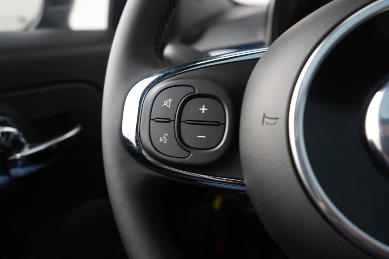 Fiat 500 1.0 Hybrid 70 PK Dolcevita | Carplay | Clima | Pano | 15"