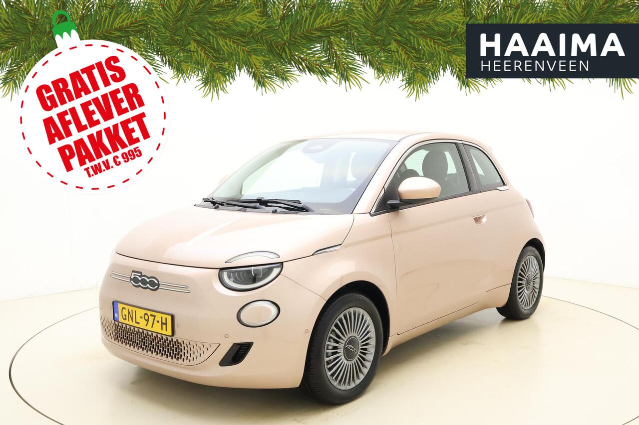 Fiat 500 3+1 Urban 24 kWh | Climate control | Camera | Navigatie | Lichtmetalen velgen | Parkeersensoren voor en achter | DAB Radio | Cruise control | Bluetooth
