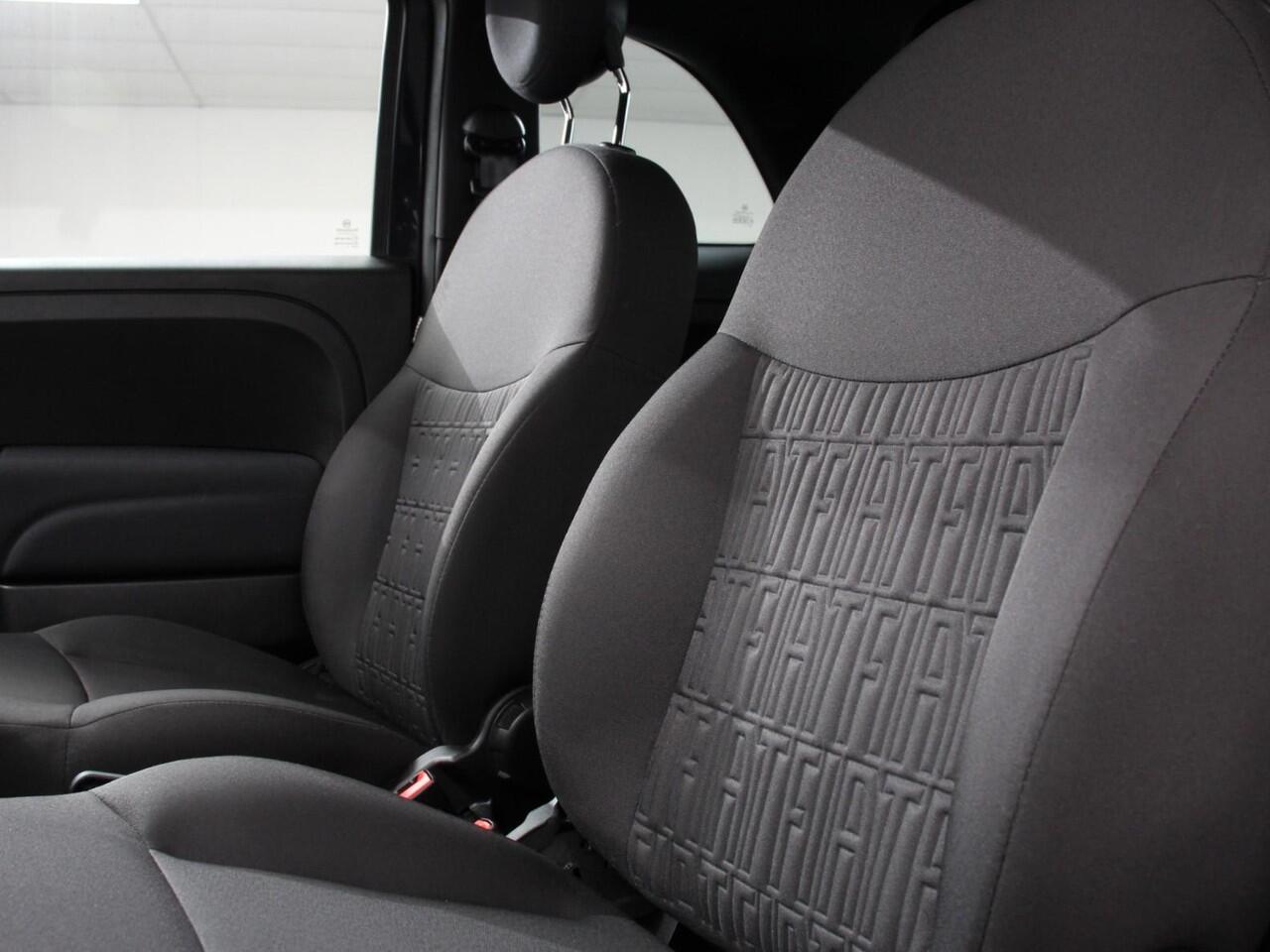 Fiat 500 1.0 Hybrid Lounge+ Airco | Cruise control | Parkeersensor achter | Radio | Navigatie | Apple Carplay/ Android Auto | Lichtmetalen velgen