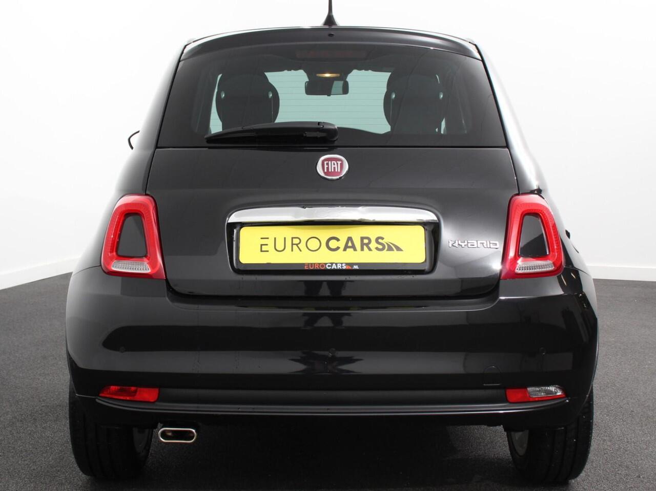 Fiat 500 1.0 Hybrid Lounge+ Airco | Cruise control | Parkeersensor achter | Radio | Navigatie | Apple Carplay/ Android Auto | Lichtmetalen velgen