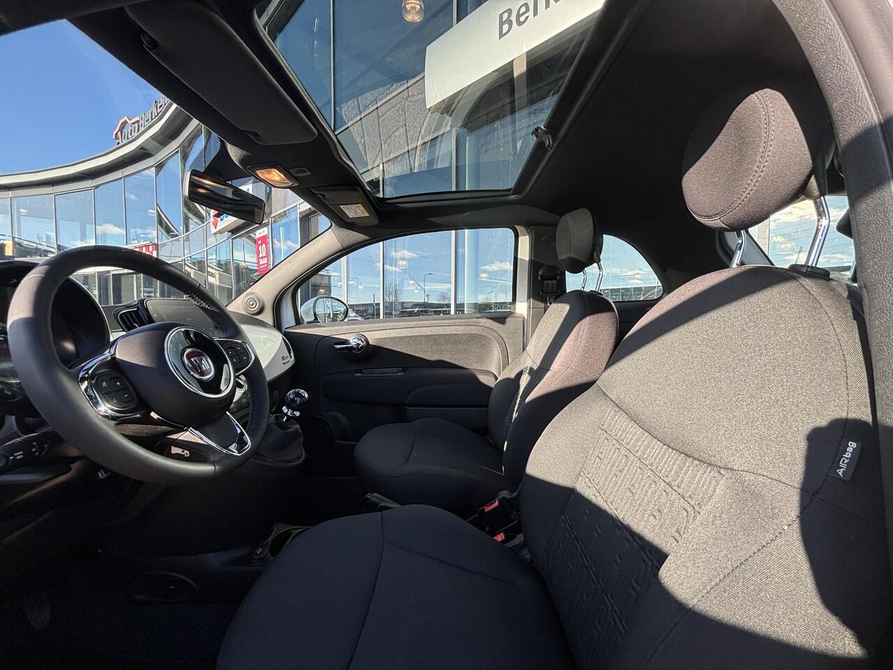 Fiat 500 1.0 Hybrid Dolcevita Finale | Parkeersensoren | Panorama dak | Apple Carplay & Android Auto