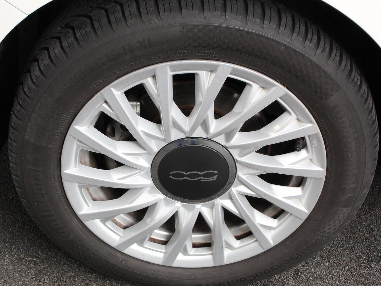 Fiat 500 1.0 Hybrid Bellavita | Navigatie | Climate Control | Dab | Parkeer sensoren | Cruise Control | Lichtmetalen Velgen | Digitale cockpit