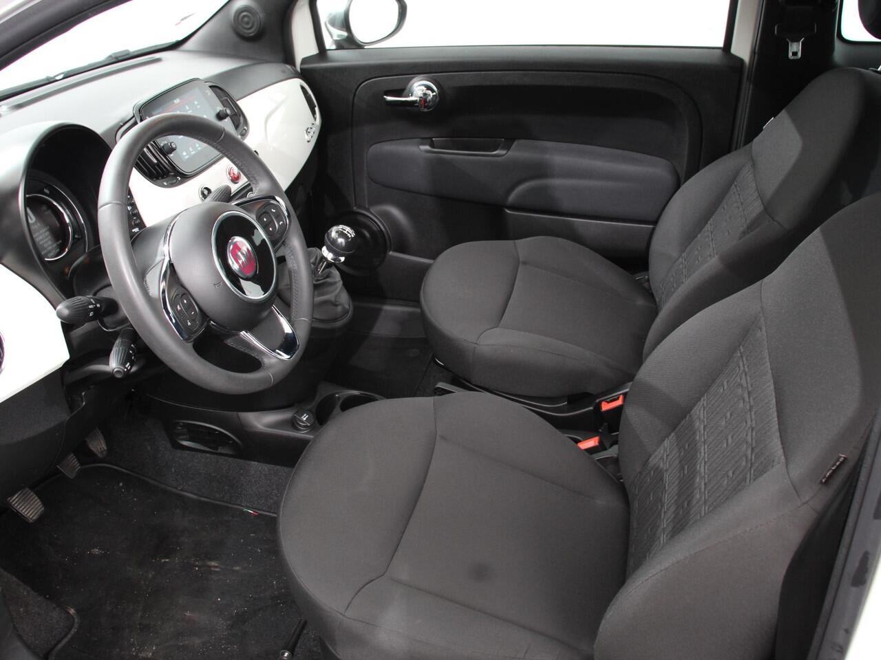 Fiat 500 1.0 Hybrid Bellavita | Navigatie | Climate Control | Dab | Parkeer sensoren | Cruise Control | Lichtmetalen Velgen | Digitale cockpit