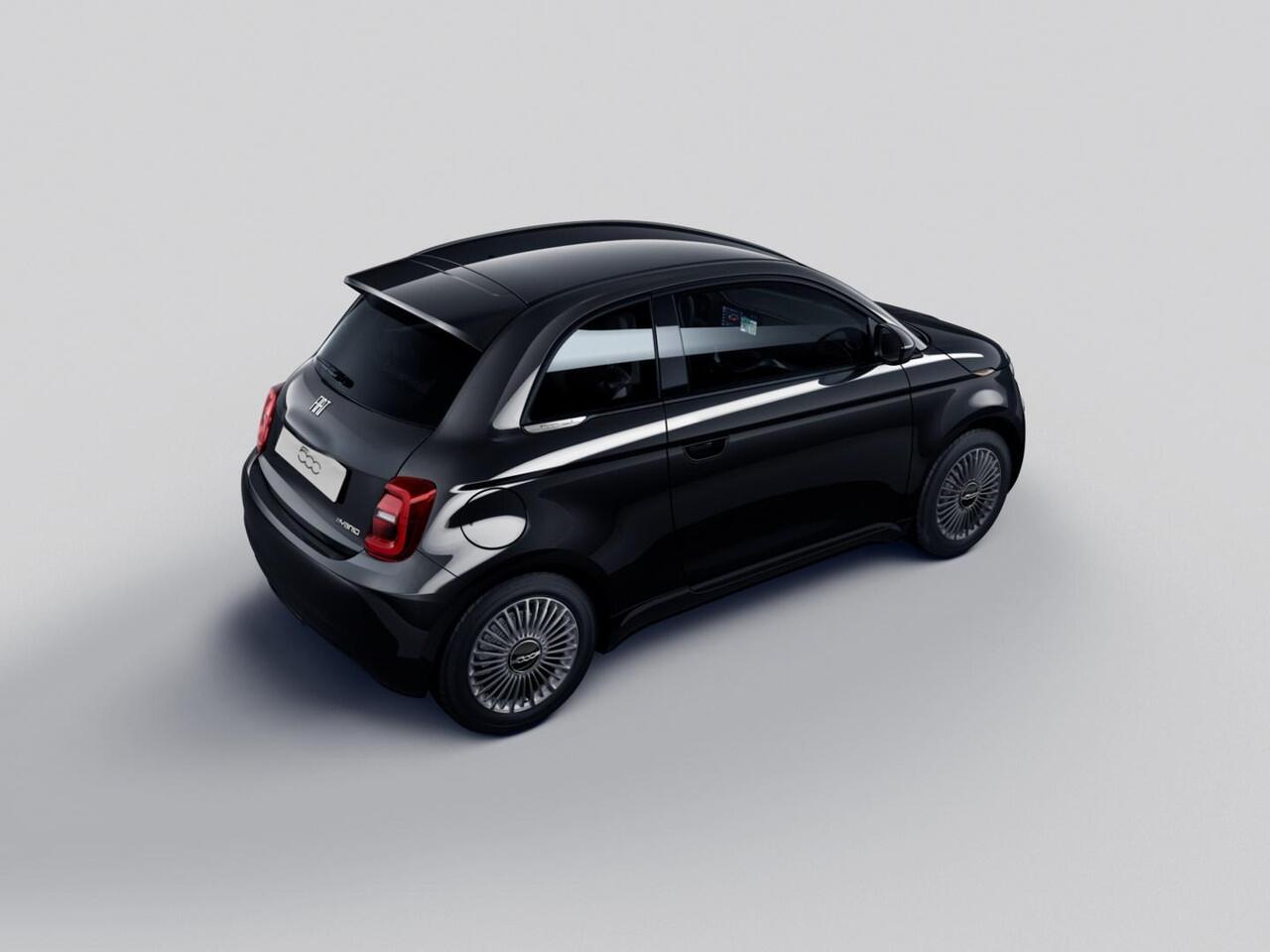 Fiat 500 Hybrid Torino Launch Edition | Nu beschikbaar voor proefritten | New | Clima | Carplay | PDC | Priv Glass | Onyx Black