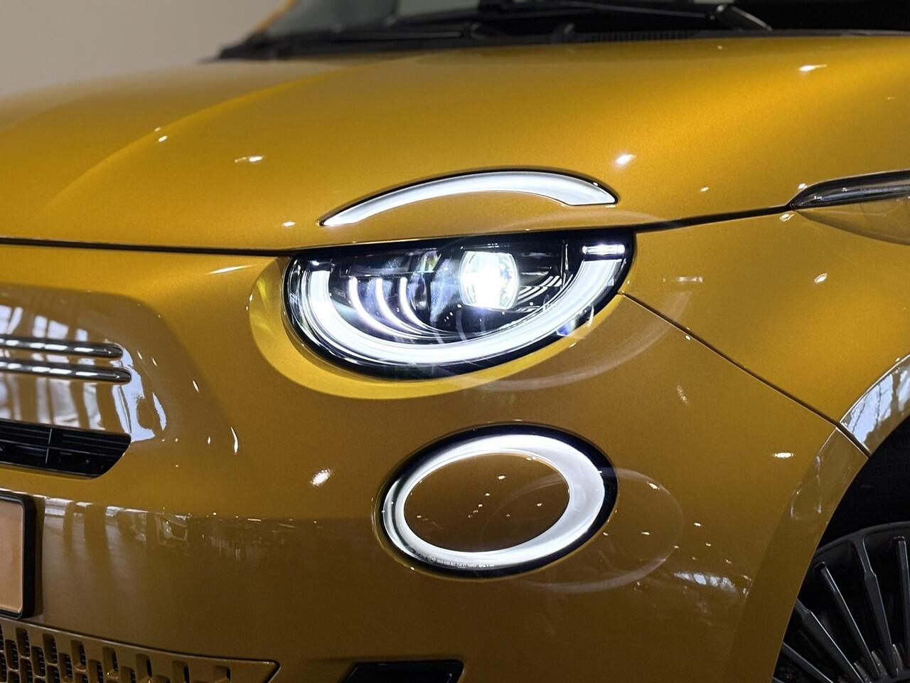 Fiat 500 Torino 1.0 Hybrid 65pk | 8 JAAR GARANTIE!| FULL LED | APPLE CARPLAY / ANDROID AUTO | KEYLESS | CAMERA | ISOFIX |