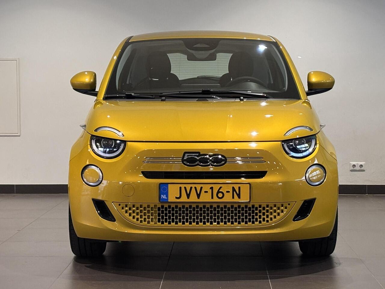 Fiat 500 Torino 1.0 Hybrid 65pk | 8 JAAR GARANTIE!| FULL LED | APPLE CARPLAY / ANDROID AUTO | KEYLESS | CAMERA | ISOFIX |