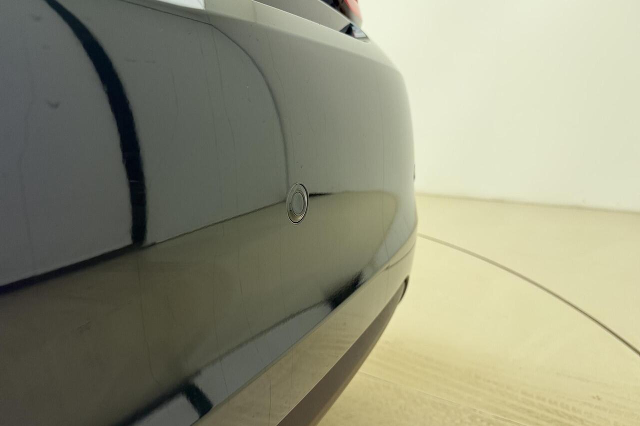 Fiat 500 1.0 Hybrid Torino Launch Edition | Navigatie via Apple Carplay/Android auto | LED verlichting | Lichtmetalen velgen | Parkeersensoren | Keyless | Cruise control