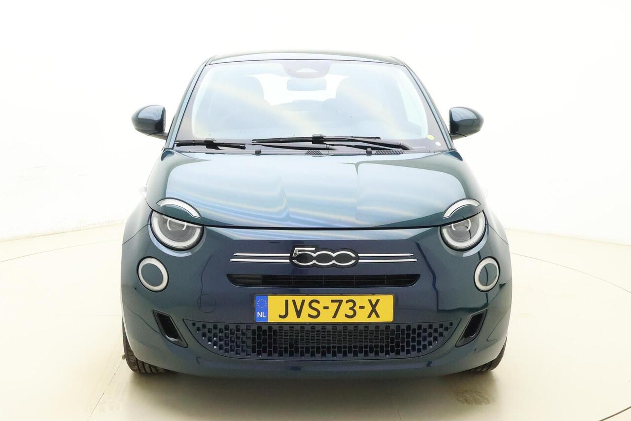 Fiat 500 1.0 Hybrid Torino Launch Edition | Navigatie via Apple Carplay/Android auto | LED verlichting | Lichtmetalen velgen | Parkeersensoren | Keyless | Cruise control