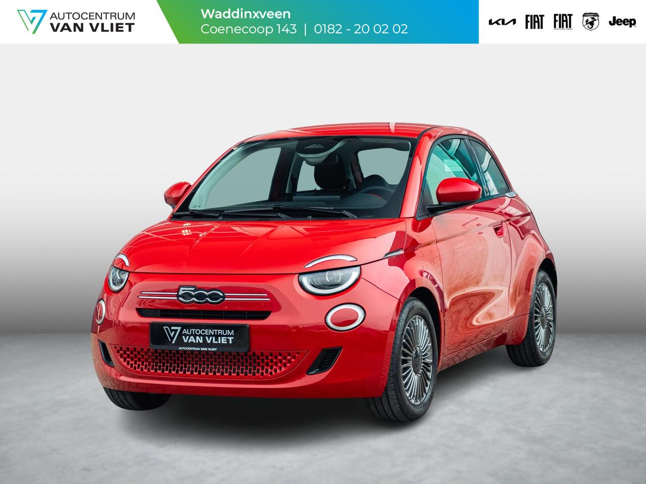 Fiat 500 Hybrid Torino Launch Edition | Private Lease ¤ 379,- | New | Clima | Carplay | PDC | Priv Glass | Rosso Passione