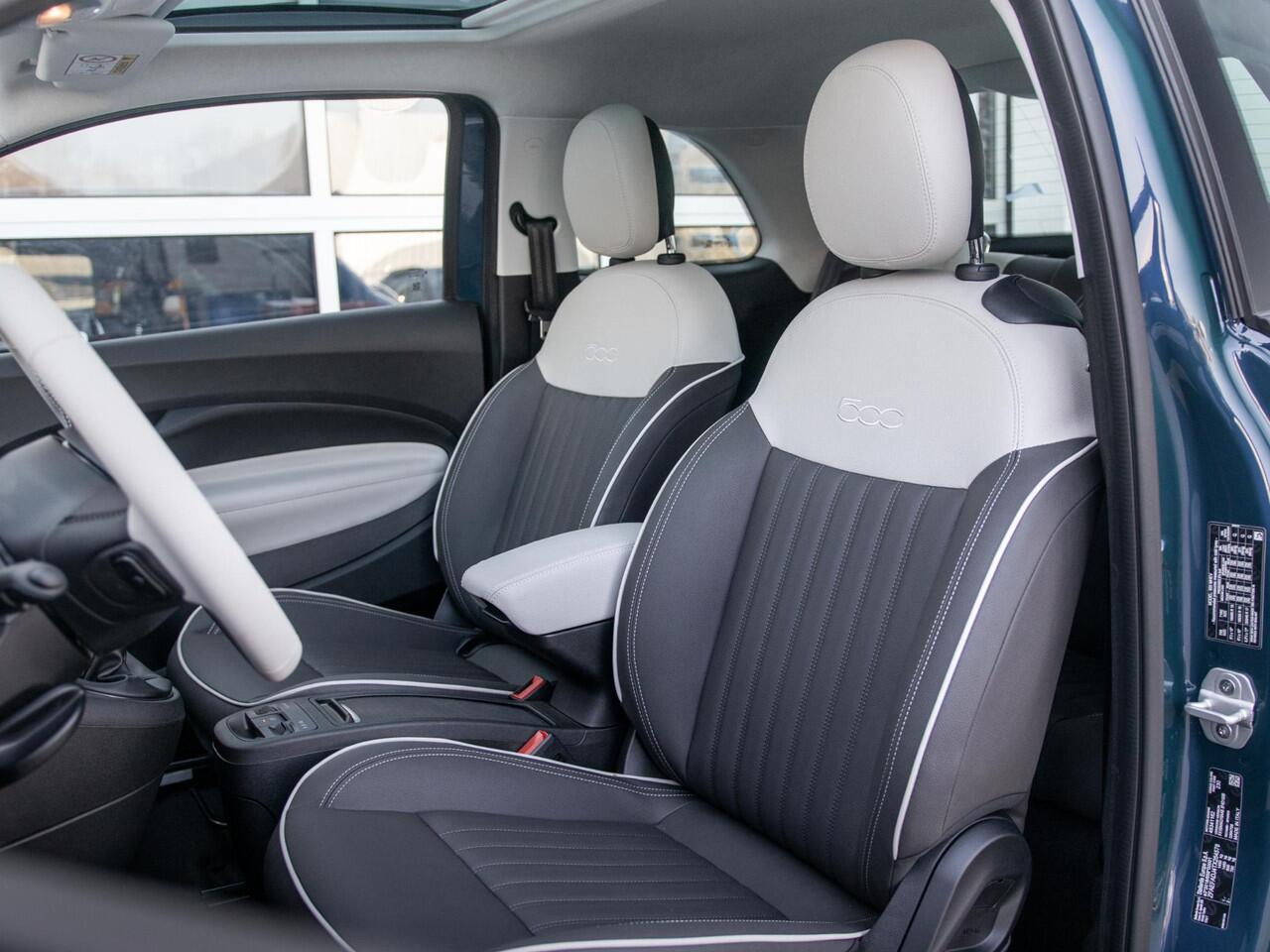 Fiat 500 Hybrid Collezione | Clima | LED | PDC | JBL Premium Audio | 17" | Camera | Canneloni Ivory/Piombo interieur