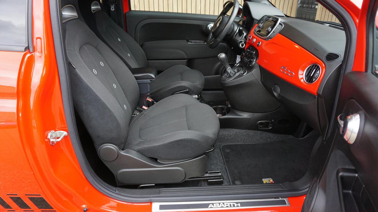 Fiat 500 ABARTH 595 1.4 T-Jet 145pk Virtual Cockpit 16inch LM *Magneti Marelli Exhaust* 45183km! *NL Auto*