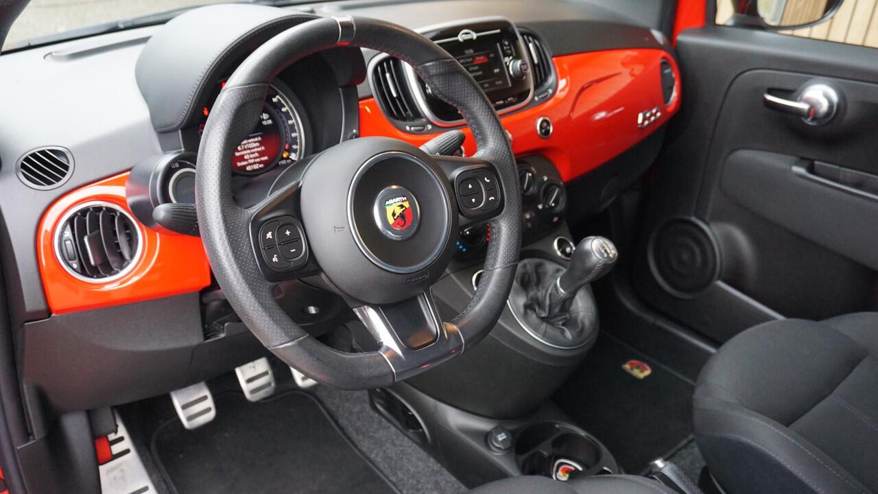 Fiat 500 ABARTH 595 1.4 T-Jet 145pk Virtual Cockpit 16inch LM *Magneti Marelli Exhaust* 45183km! *NL Auto*