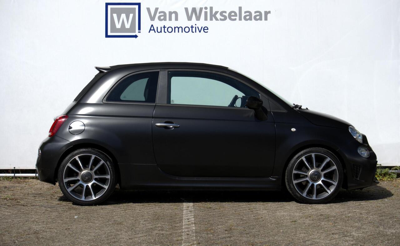 Fiat 500 ABARTH 1.4 T-Jet Turismo 70th (matzwarte wrap)