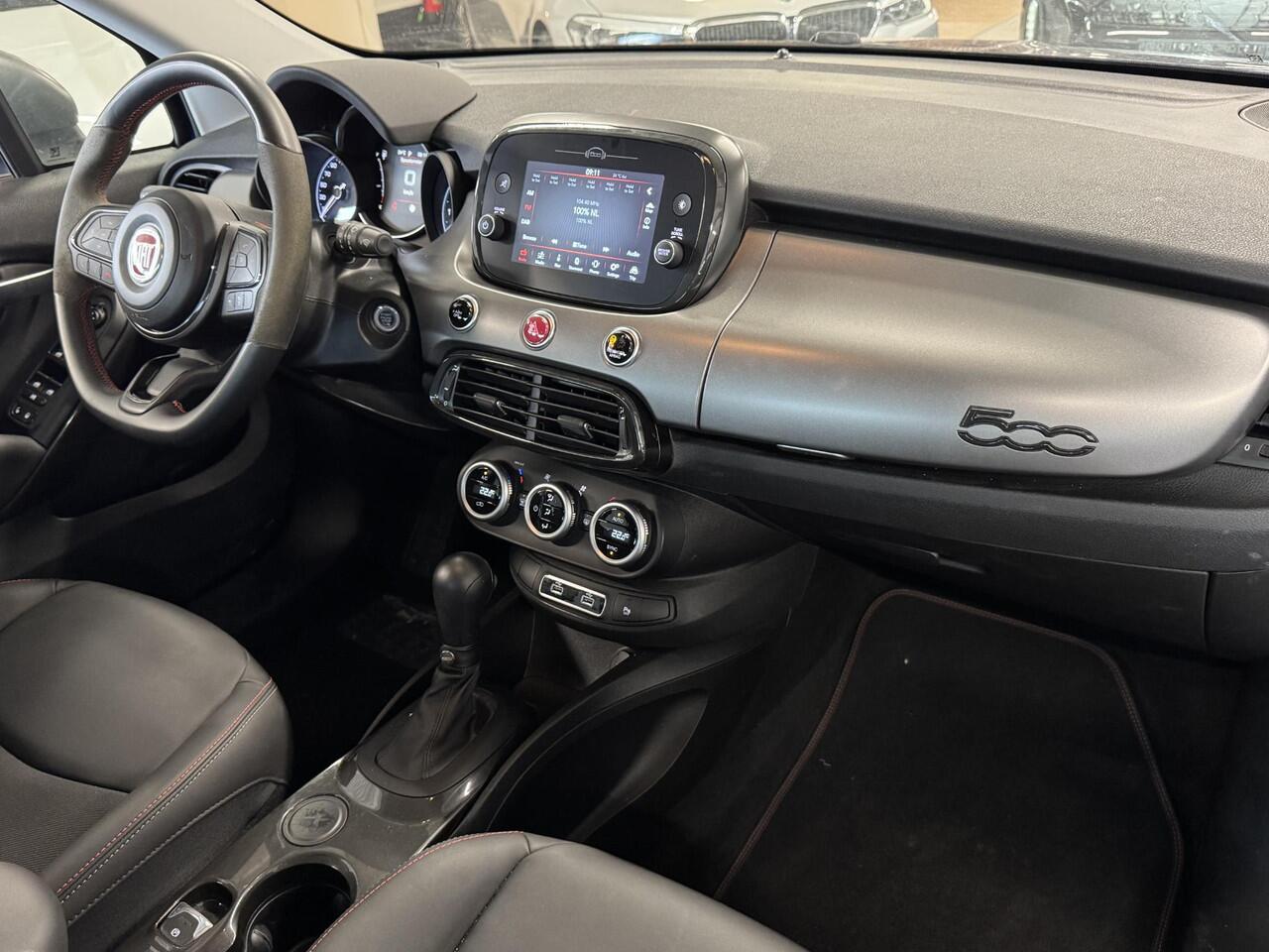 Fiat 500 X CROSS 1.5 130pk Hybrid Automaat Sport | Climate Control | Navigatie | LED Verlichting | | Start/Stop Systeem | Parkeer Sensoren | 17" LM-Velgen | Camera | Leer | Apple Carplay/Android Auto ( Vestiging - Vianen Tel: 0347-371238 )
