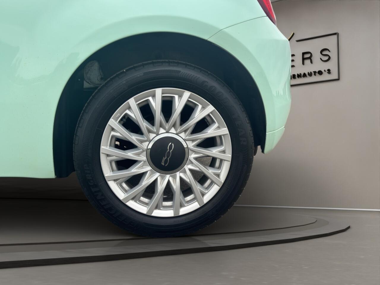 Fiat 500C 1.2 Lounge 2018 MINT GROEN | Cabrio | Climate Control