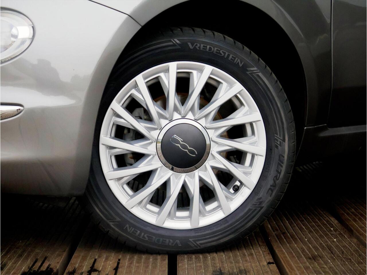 Fiat 500C 0.9 TwinAir Turbo Lounge 85 pk | Cruise Control | Navigatie | PDC achter | NL auto |