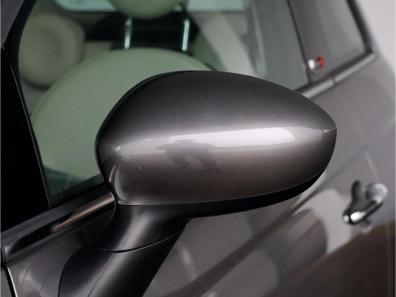 Fiat 500C 0.9 TwinAir Turbo Lounge 85 pk | Cruise Control | Navigatie | PDC achter | NL auto |