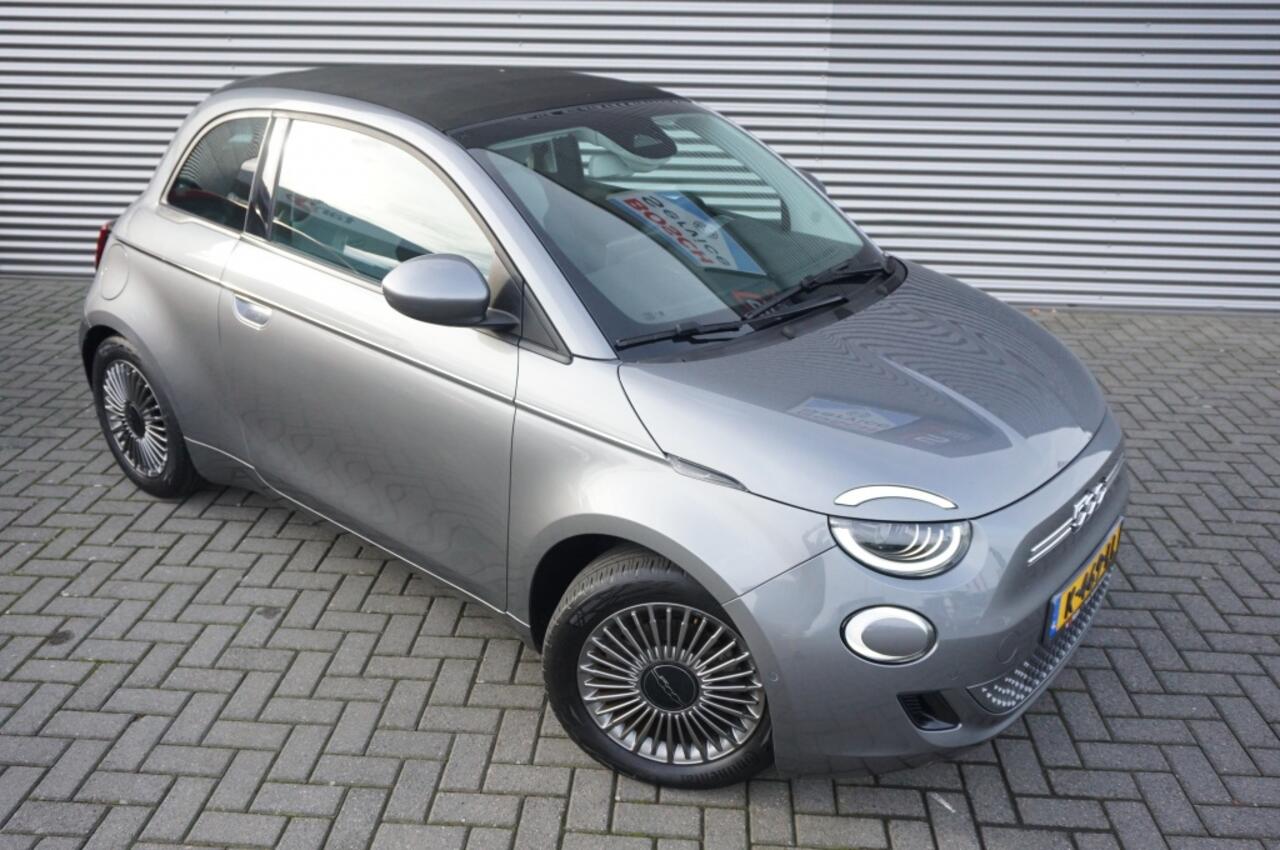 Fiat 500C Icon 42 kWh Cabrio 93% SOH | AUTOMAAT | BOMVOL OPTIES !!
