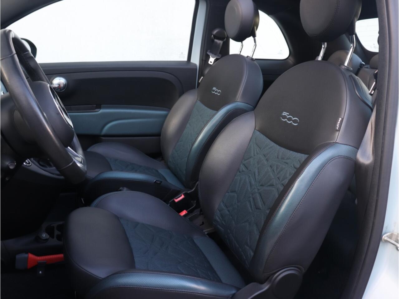 Fiat 500C 1.0 Hybrid 70 PK Launch Edition | Carplay | Cruise | 16"