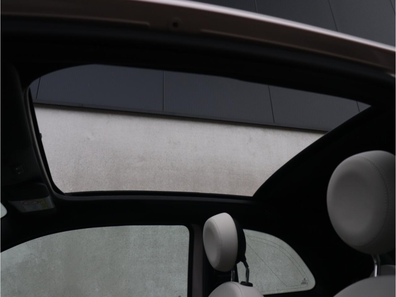 Fiat 500C 1.0 Hybrid 70 PK Star | Navi | Carplay | Clima | Cruise | 16"