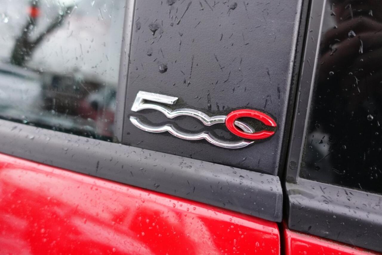 Fiat 500C 1.0 Black en Red Edition Hybride