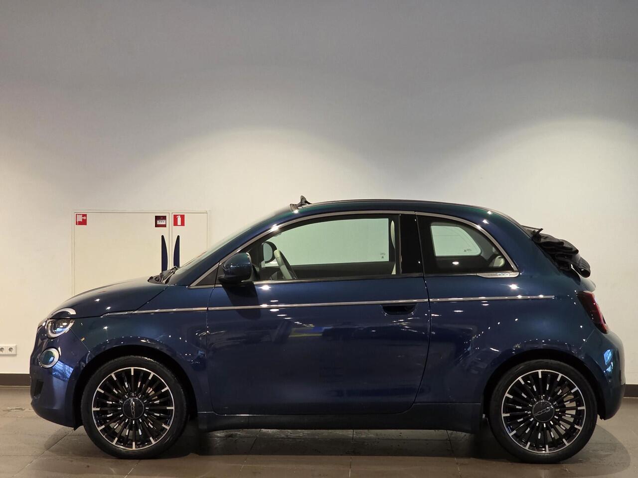 Fiat 500C La Prima 42kWh 118pk | LEDER | CAMERA | KEYLESS | APPLE CARPLAY / ANDROID AUTO | OPEN DAK | SCHUIF/KANTELDAK | CABRIO |