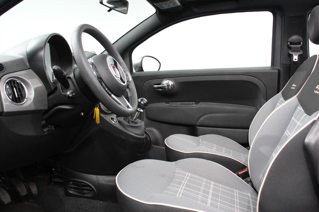 Fiat 500C 1.0 Hybrid Lounge Plus | Navigatie | Cruise Control |Climate Control | Parkeersensoren Achter | DAB | Lichtmetalen velgen