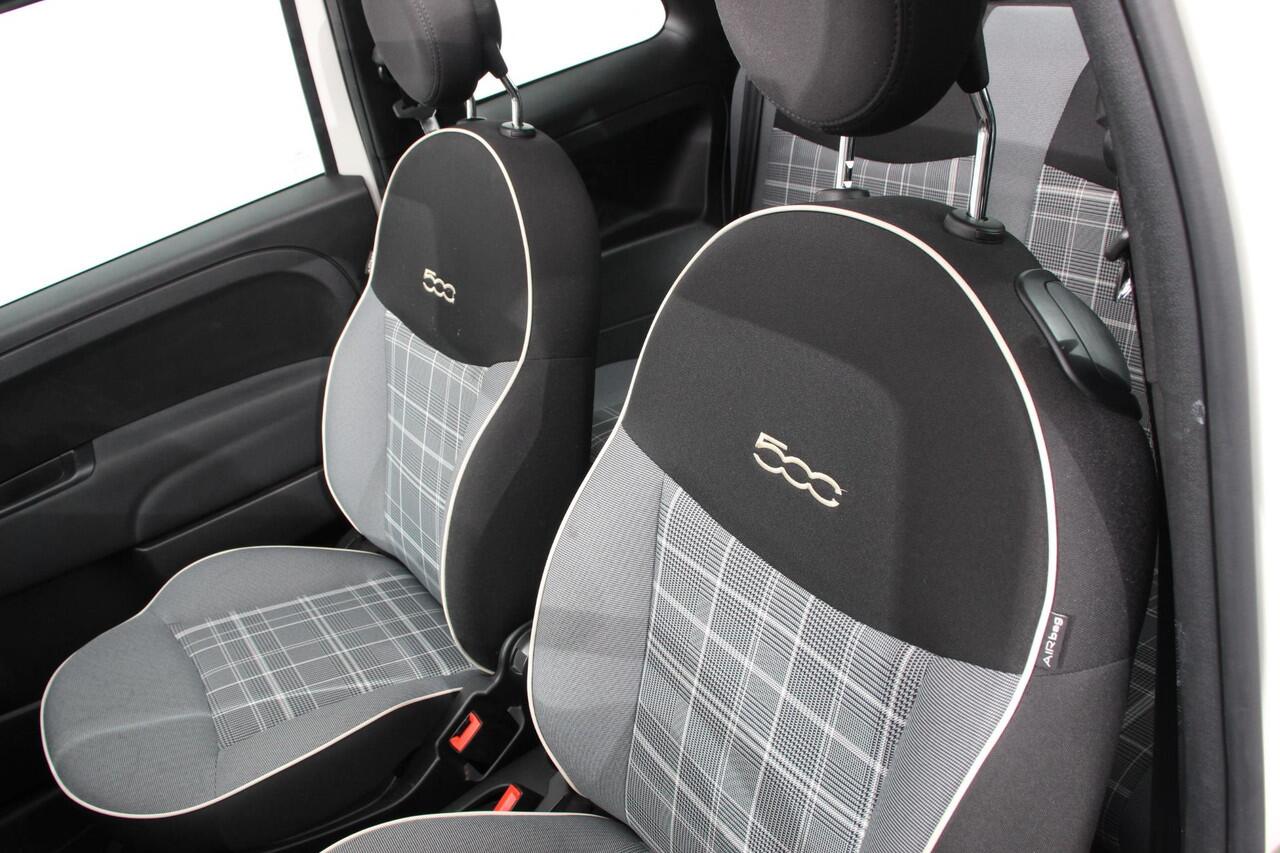 Fiat 500C 1.2 Automaat Lounge | Cruise Control | Navigatie | Airco | Parkeersensoren Achter | Lichtmetalen Velgen |
