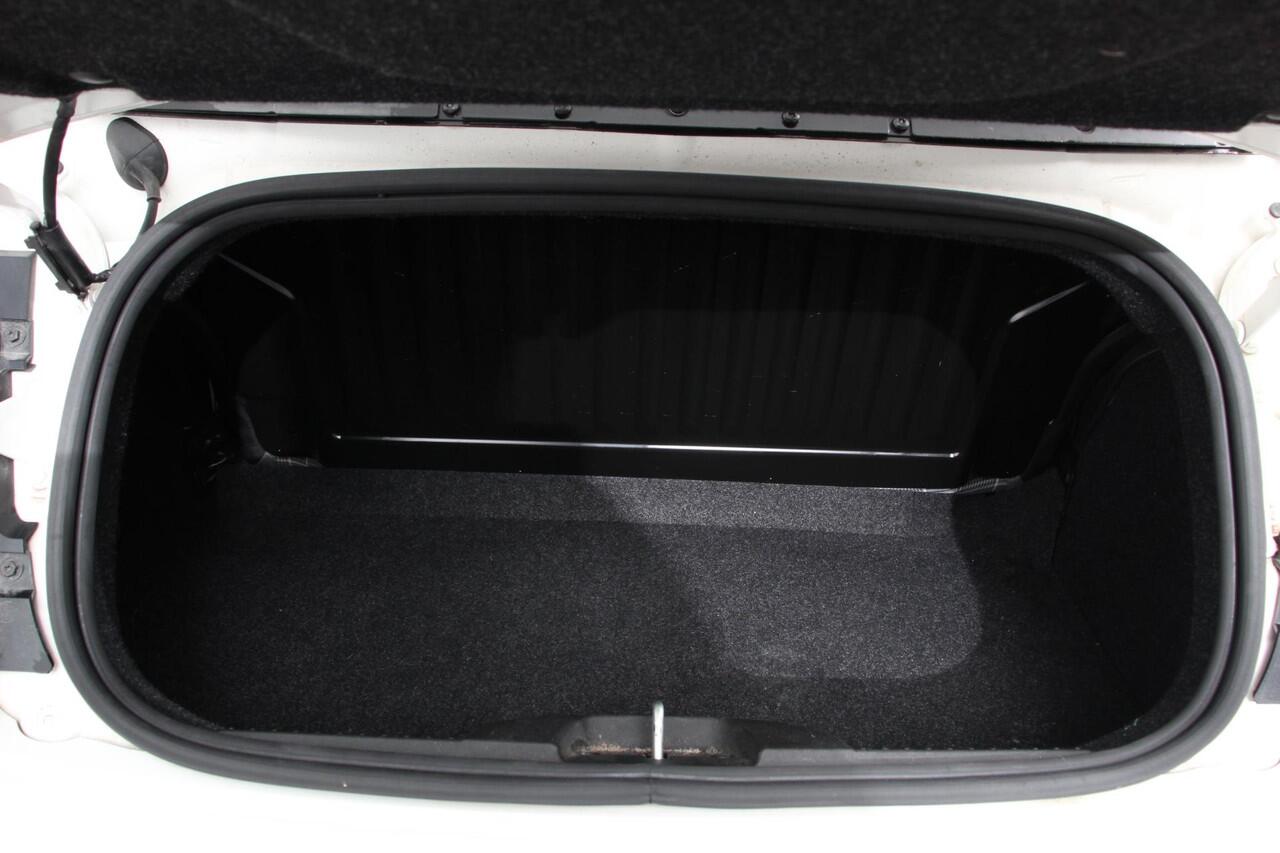 Fiat 500C 1.2 Automaat Lounge | Cruise Control | Navigatie | Airco | Parkeersensoren Achter | Lichtmetalen Velgen |