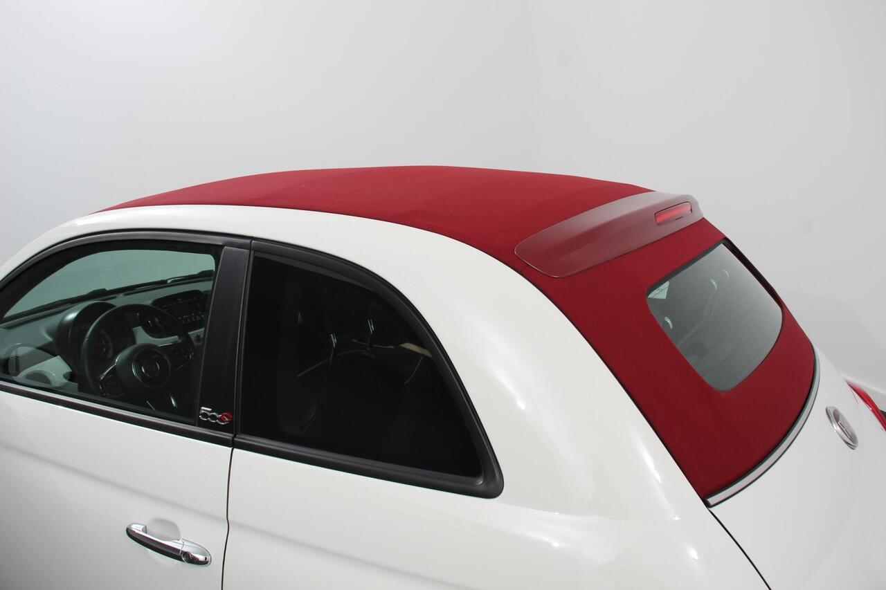Fiat 500C 1.2 Automaat Lounge Cruise Control Navigatie Airco Parkeersensoren Achter Lichtmetalen Velgen