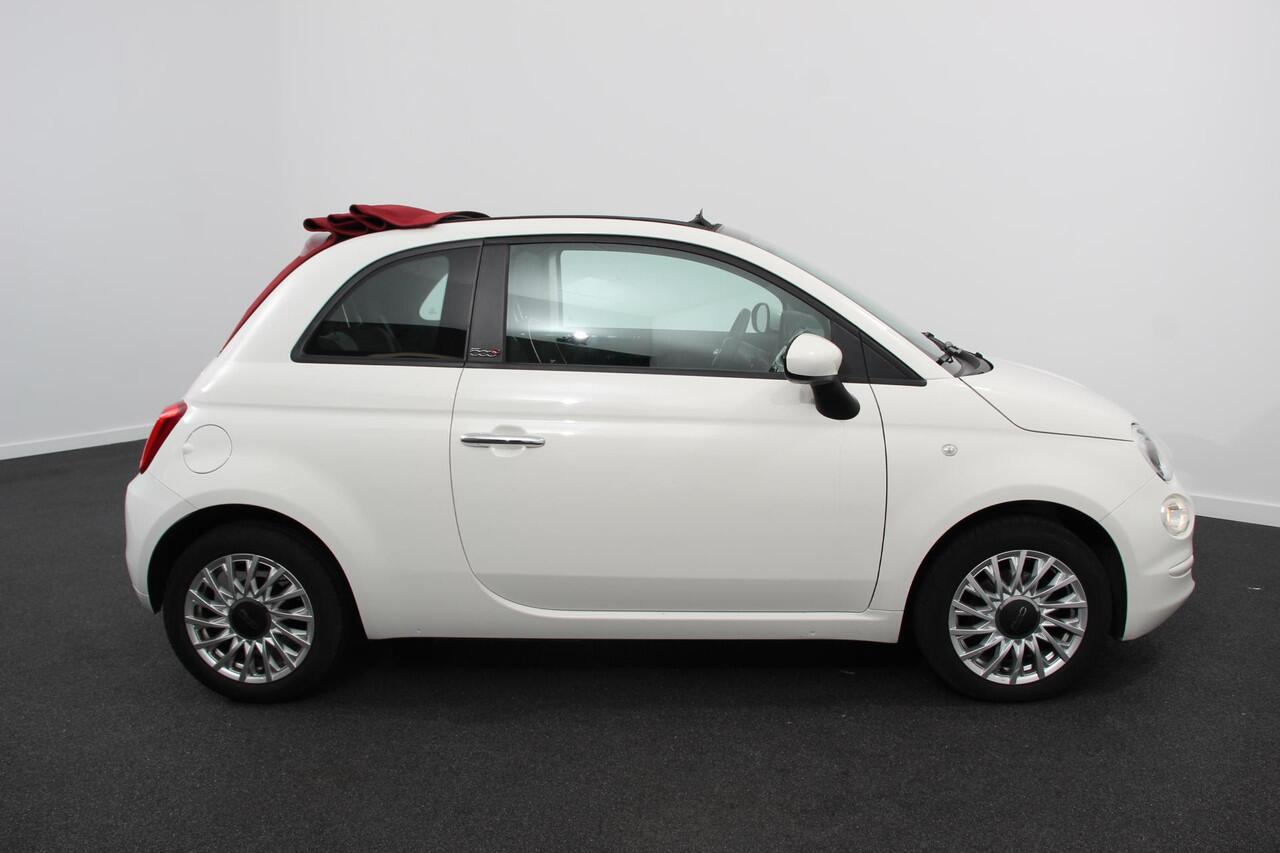 Fiat 500C 1.2 Automaat Lounge Cruise Control Navigatie Airco Parkeersensoren Achter Lichtmetalen Velgen