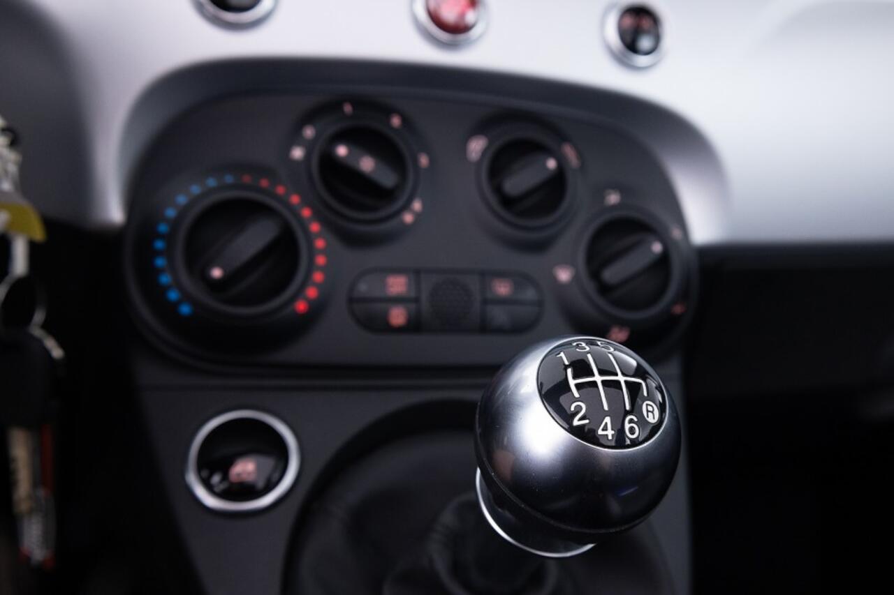 Fiat 500C 1.0 Hybrid Hey Google ? 1e Eigenaar