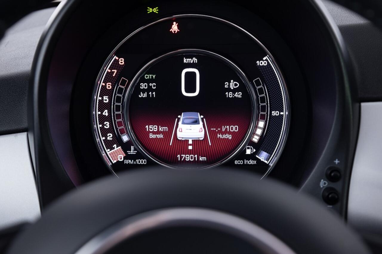 Fiat 500C 1.0 Hybrid Hey Google ? 1e Eigenaar